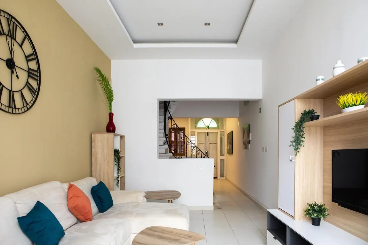 Holiday home Entire Luxury Sliema Townhouse Steps From Beach